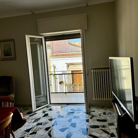 Ely House Apartment Monte Sant'Angelo Luaran gambar