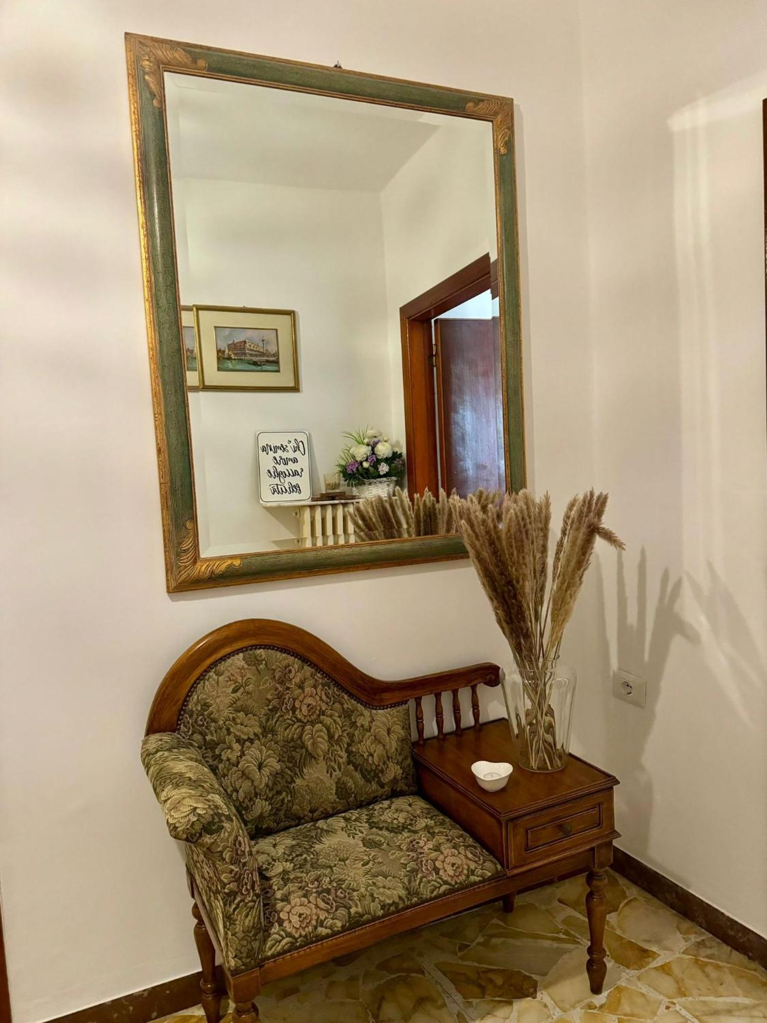 Ely House Apartment Monte Sant'Angelo Luaran gambar