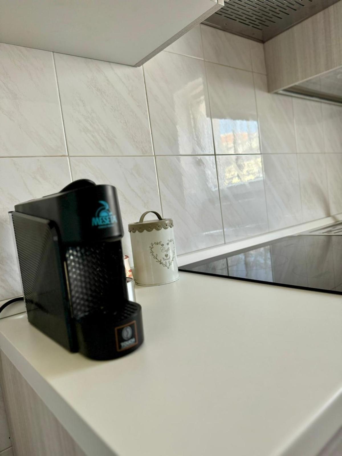 Ely House Apartment Monte Sant'Angelo Luaran gambar