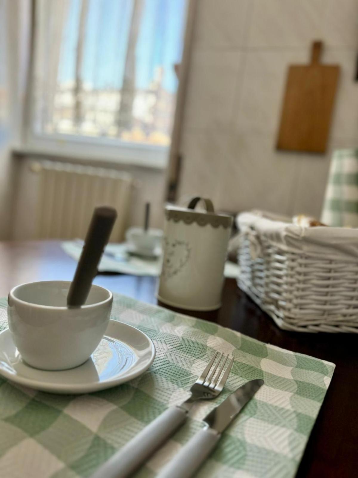 Ely House Apartment Monte Sant'Angelo Luaran gambar