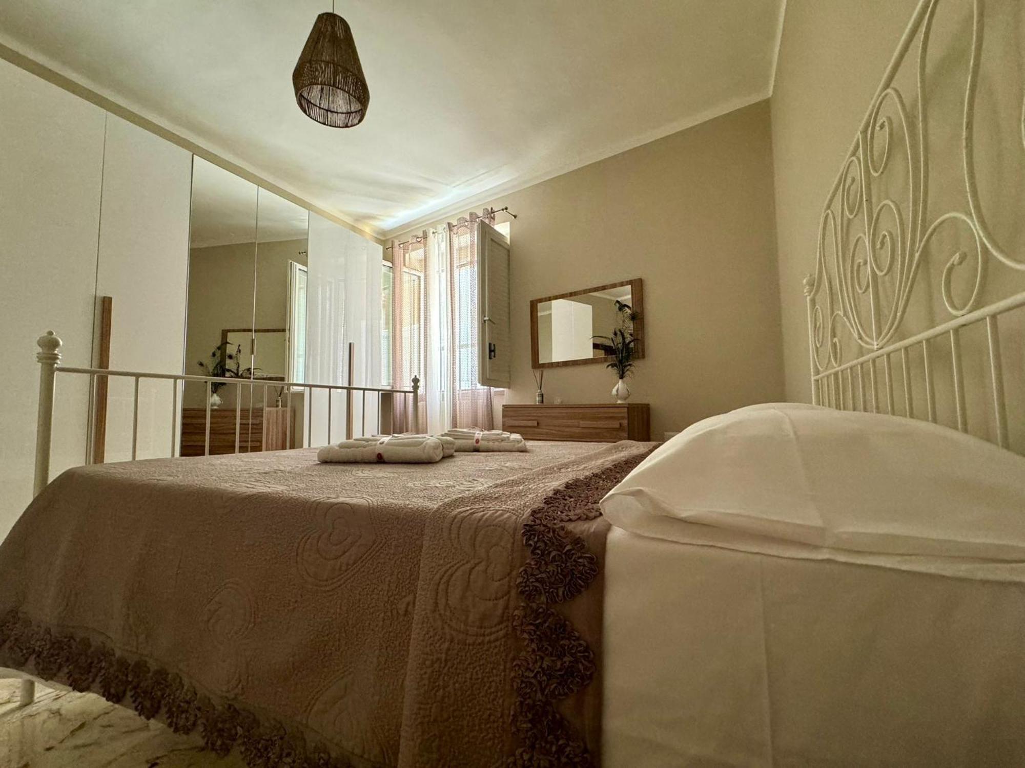 Ely House Apartment Monte Sant'Angelo Luaran gambar